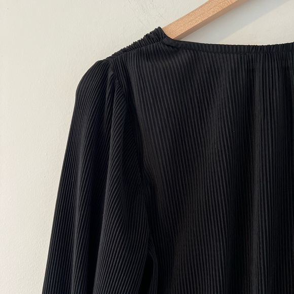 Abercrombie & Fitch plisse pleat v neck blouse elastic waist tie peplum black m - Picture 8 of 13